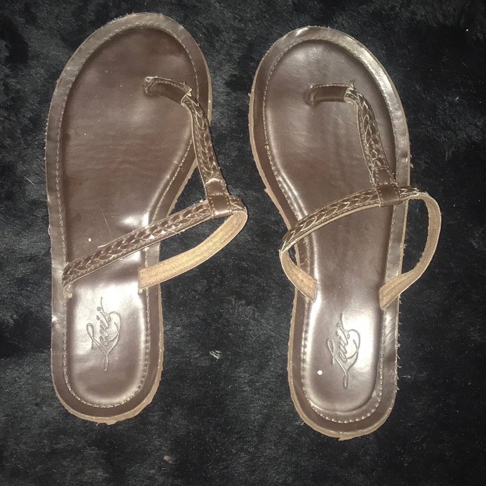 Levi’s sandals